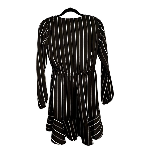 NWOT Striped Ruffle Fit and Flare Mini Dress, Express, XS - Picture 4 of 4
